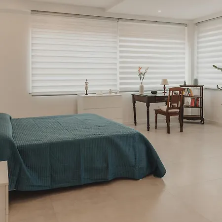 Matty's House צ'פאלו